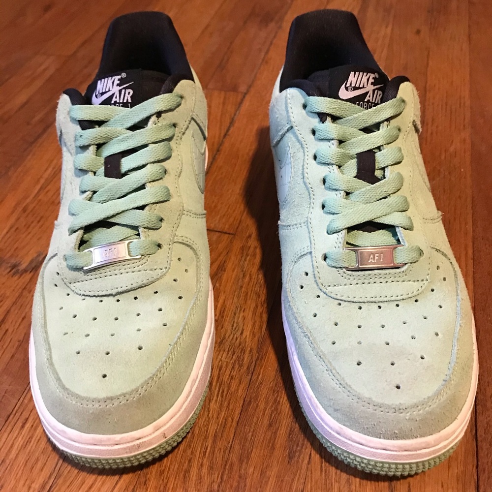 Women’s Mint Suede Air Force 1 Sz 8